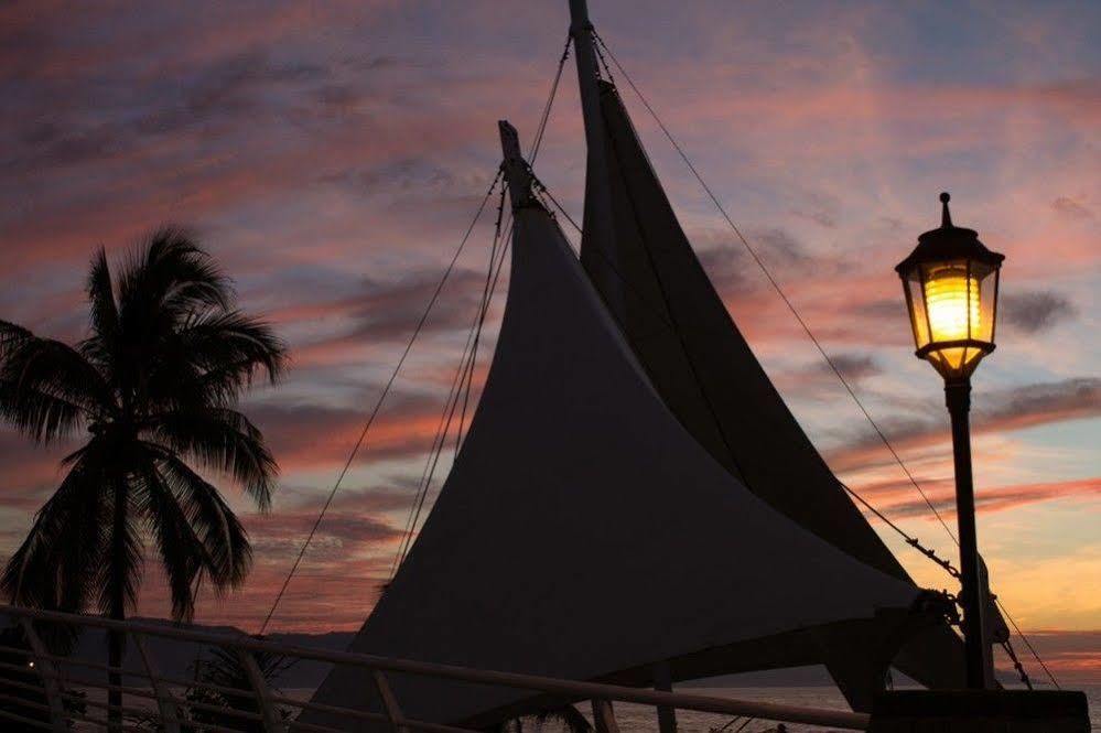Casa Louisa Hotel Puerto Vallarta Buitenkant foto